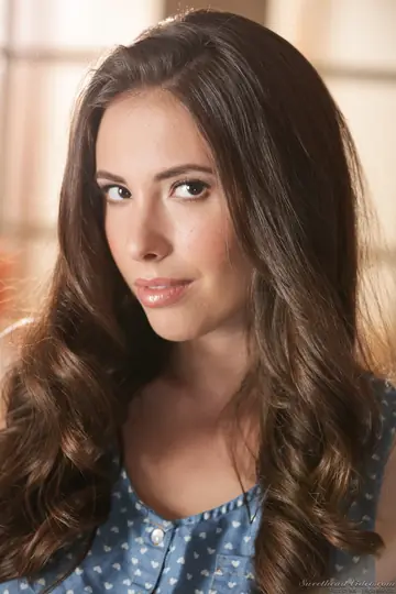 Casey Calvert – Brunette PAWG Strips Out of Her Panties and Poses Nude