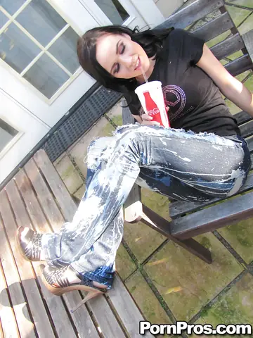 joana black – Busty Brunette Takes a Monster Cock Outdoors for Anal and a Creampie