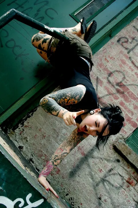 Adahlia: Tattooed Brunette Flaunts Her Big Natural Tits Outdoors – photo 3 of 16