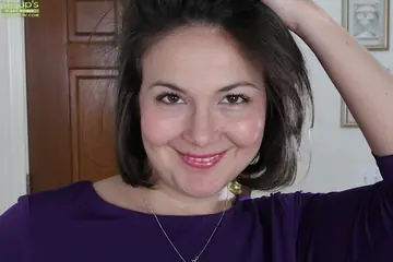 Chubby Brunette MILF Strips and Spreads Her Shaved Pussy