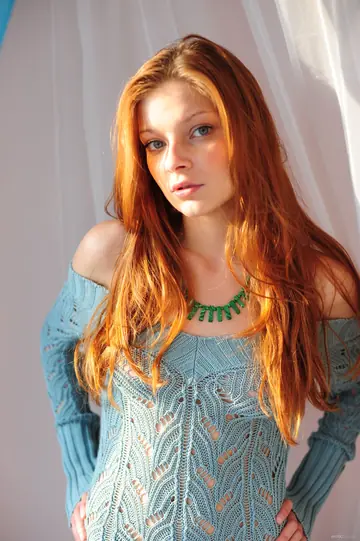 Skinny Indian Redhead Strips Out of Her Skirt