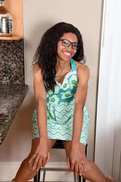 Cree Morena: Slim Ebony MILF Strips and Spreads Her Legs in the Kitchen – photo 4 of 21