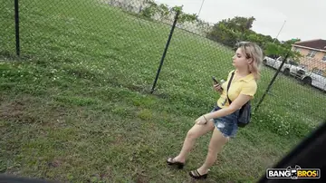 Evie Christian – Skinny Blonde Takes Anal Outdoors and Spreads Wide