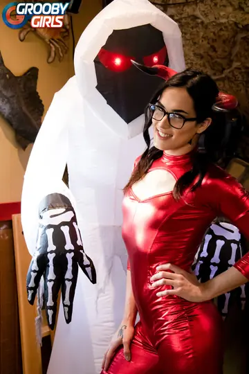 Trans Woman Pulls Panties Aside to Finger and Spread in Latex