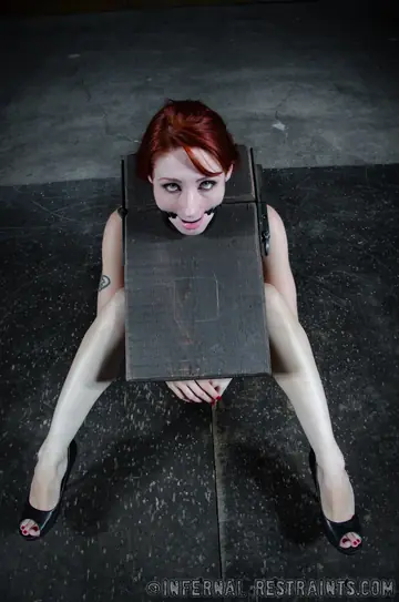 Violet Monroe – Redhead in Tight Bondage Plays with a Dildo and Spreads Her Legs