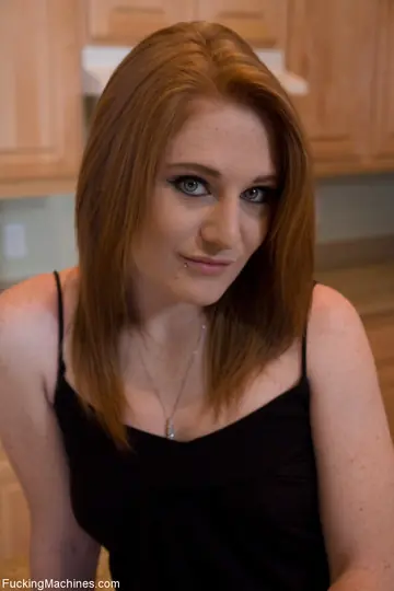 Lucy Fire – Petite Redhead Tests a Sex Machine on the Kitchen Counter