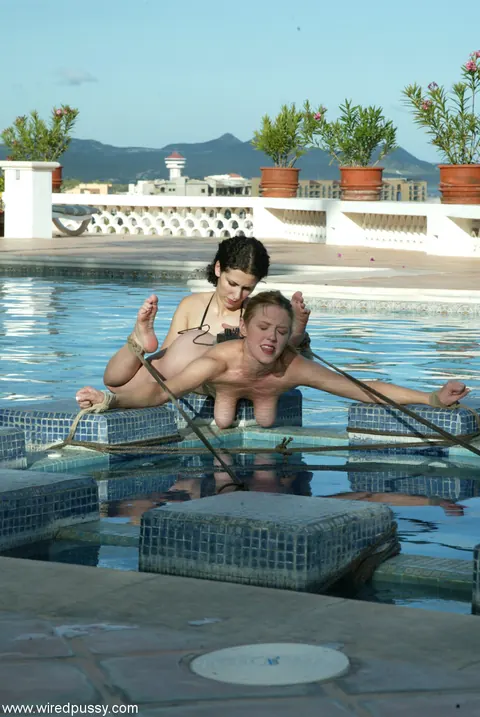 Dee Williams: Busty Blonde MILF Submits to Bondage at the Pool – photo 6 of 20