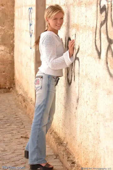 Alison Angel – Tall Busty Blonde Has Lesbian Sex in Public