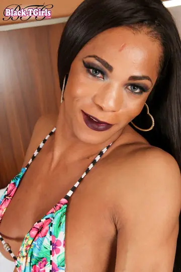 Ebony MILF Reveals Her Monster Curved Cock