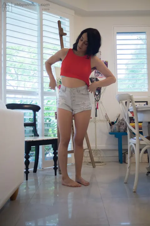 Short-Haired Amateur Flashes Hairy Armpits and Ass While Undressing – photo 16 of 18