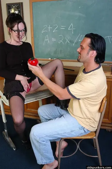 Mature Brunette in Stockings and Glasses Takes Anal and Cum on Her Tits