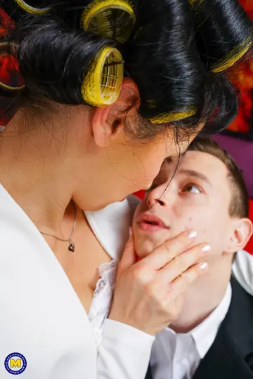 Mature European Woman Gets Fucked and Has Her Feet Worshiped