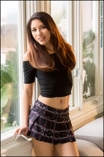 Melody Wylde – Asian Babe Strips Naked and Spreads at the Window