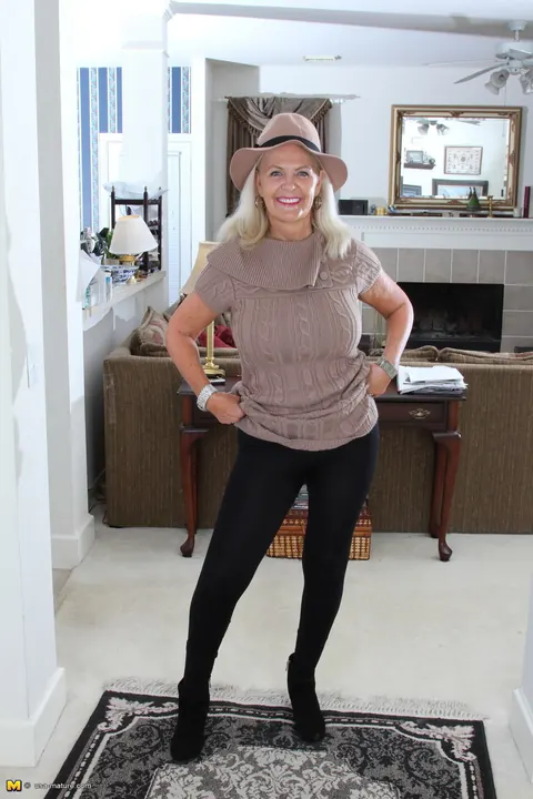 Judy Belkins: Mature Blonde Woman Peels Off Her Pantyhose and Skirt – photo 8 of 16