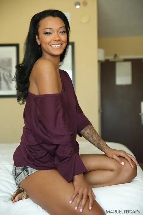 Harley Dean: Ebony Brunette Strips and Kneels Showing Her Tattoo – photo 1 of 17