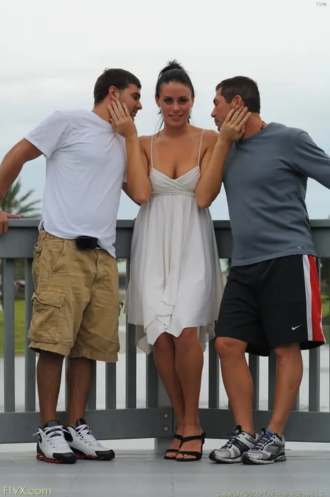 Tall Brunette Has a Threesome Outdoors in High Heels – photo 12 of 20