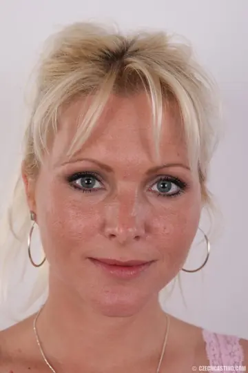 Kathy Anderson – European Blonde MILF Spreads Her Pussy