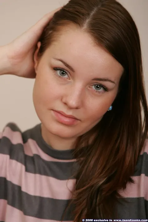Slim Woman in Socks Strips Naked and Spreads Her Shaved Pussy – photo 2 of 21