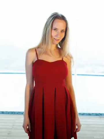 Delizi – Amateur Blonde Strips Off Her Red Dress and Spreads at the Mirror
