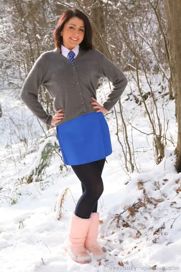 Gemma Jack – Busty European MILF in Uniform and Pantyhose Has Anal Threesome Outdoors