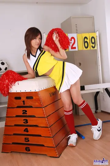 Caren Hasumi – Japanese Redhead Strips Out of Her Bikini and Panties