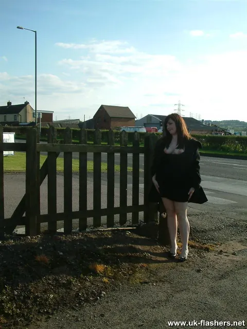 BBW Brunette Strips Nude Outdoors in Heels – photo 2 of 16