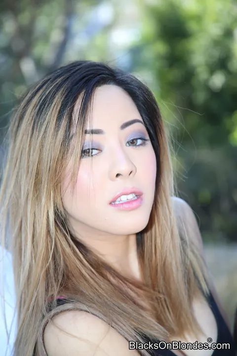 Sayeh: Petite Asian Blonde Takes Two Black Cocks in a Threesome – photo 9 of 21