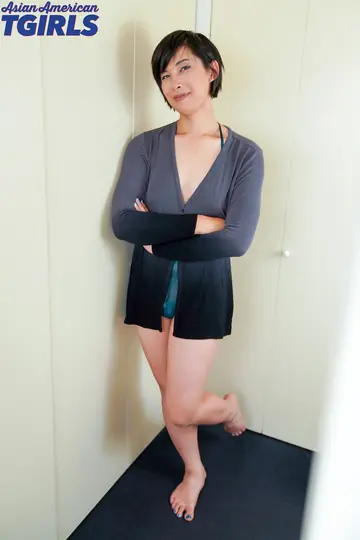 Thick Trans Woman Undresses and Flaunts Her Big Ass