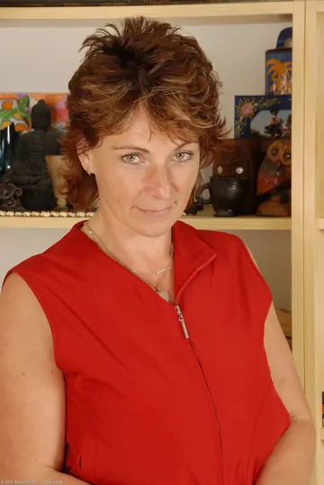 Mature Woman with Big Natural Tits Spreads Her Hairy Pussy