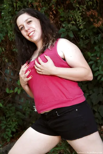 Brunette BBW in Lingerie Spreads Her Hairy Pussy Outdoors