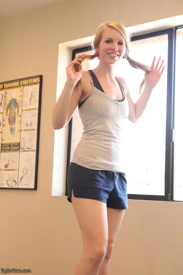 Taylor True – Thick Blonde in Pigtails Flashes Her Tits and Cameltoe in the Gym Shorts