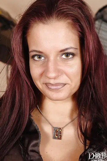 Busty Woman Strips Out of Her Jeans and Spreads Her Shaved Pussy