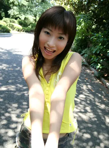 Ayumu Kase – Japanese Brunette Shows Her Hairy Pussy Outdoors