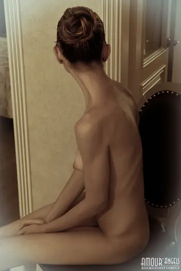 Samira – Skinny Latina Strips Out of Her Bikini and Spreads Her Shaved Pussy