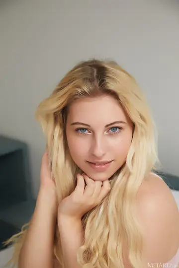 Lilly Bella – Czech Blonde Undresses and Shows Her Pale Body