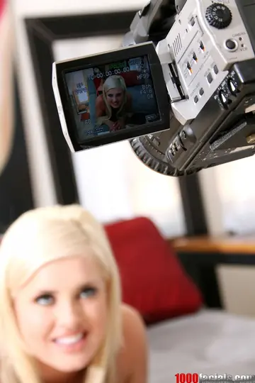 Andi Heart – Tall Blonde BBW in Lingerie Blows a Partner Until He Cums