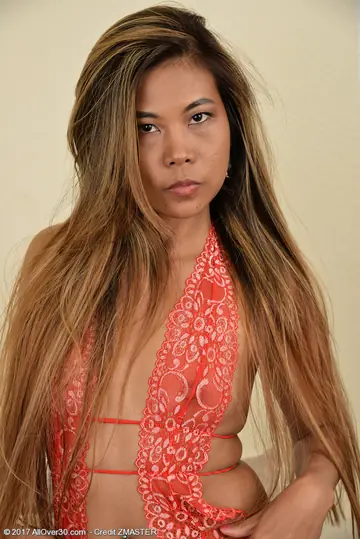 Chanel Lee – Slim Asian MILF Strips Off Her Lingerie and Shorts to Expose Her Shaved Pussy