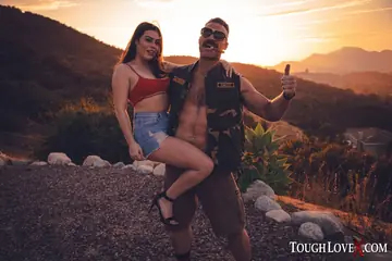Veronica Valentine – Hairy Thick Brunette in Shorts Fucks in a Van
