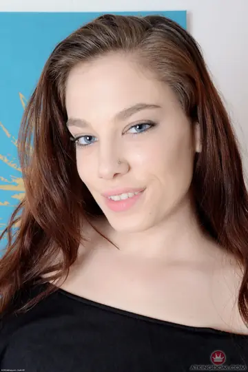 Bobbi Dylan – Petite Redhead Shows Her Hairy Pussy and Tattoo