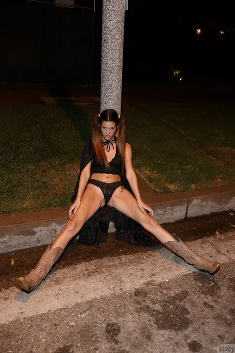 Woman in a Costume Spreads Her Legs Outdoors – photo 12 of 12