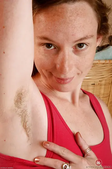 Ana Molly – Redhead MILF Shows Hairy Armpits and Spreads Her Pussy
