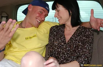 Audrey Maxx – Tall Brunette MILF with Big Enhanced Tits Takes Anal and Swallows His Load