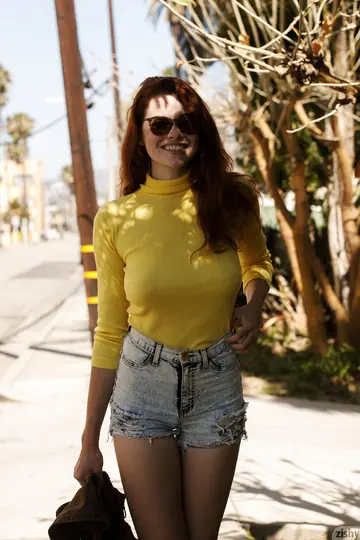 Sabrina Lynn – Tall Redhead in Glasses Teases Her Hard Nipples Through Sweater Outdoors