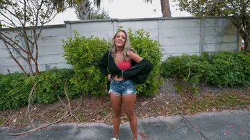 Zoey Sinn – Tall Ebony MILF Sucks and Fucks a Stranger in a Car