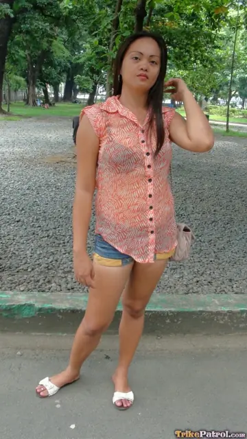 Mature Filipina with a Hairy Pussy Gets Fucked Outdoors