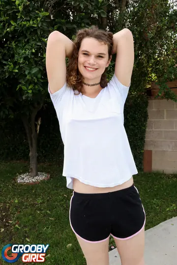 Trans Woman Poses Nude and Shows Off Her Figure
