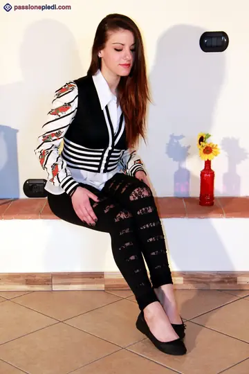 European Redhead Curls Her Toes After Removing Flat Shoes