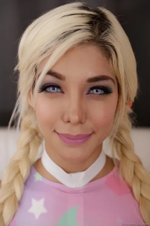 Valentina Paradis: Blonde Latina in Socks Gets Fucked – photo 1 of 16