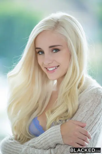 Naomi Woods – Petite Blonde Rides BBC and Takes Cum in Mouth