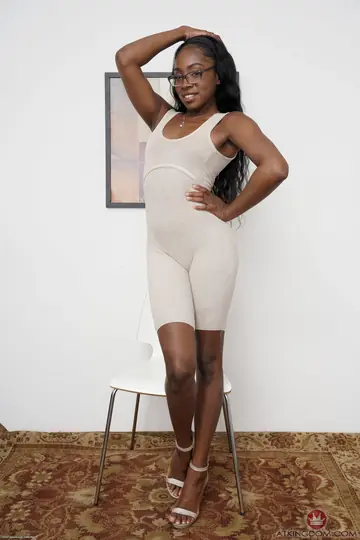 Anne Amari – Petite Ebony Brunette in Glasses Spreads Her Big Ass